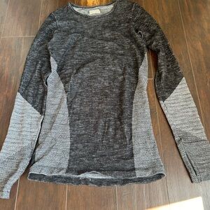 Wool long sleeve